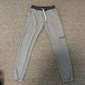 Vuori Gray Joggers Size Small